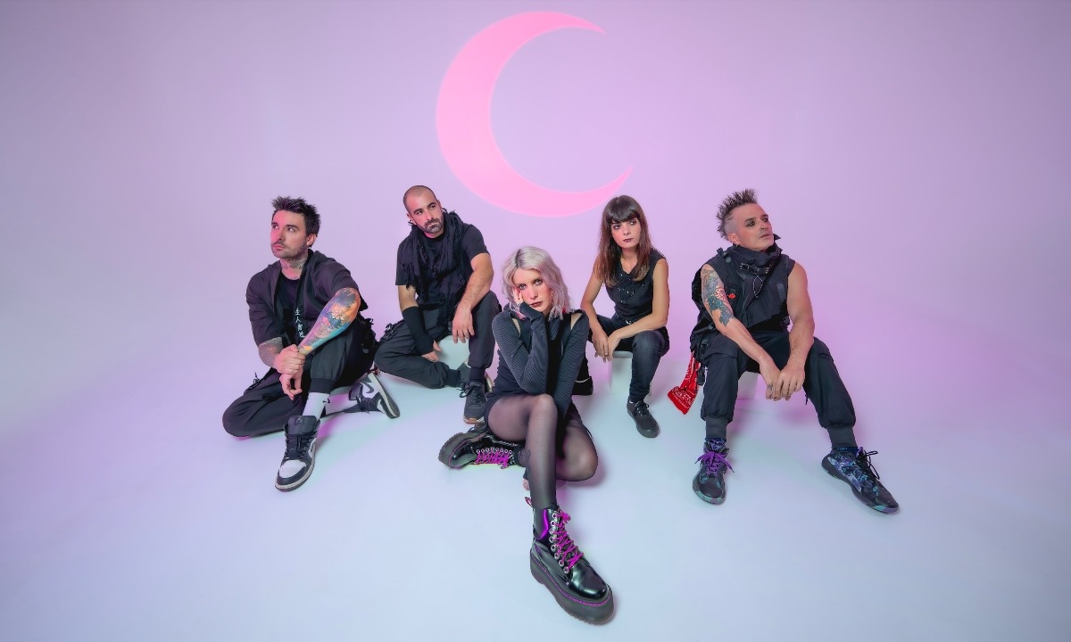 Le groupe Ankor annonce son nouvel album « I SEE RED » et dévoile le single « ITACHI · blood moon »
